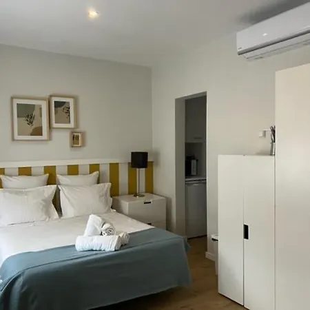 Charming In Campolide - Z F Апартаменты *