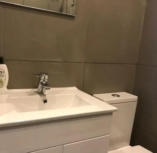 Charming In Campolide - Z F Apartament *